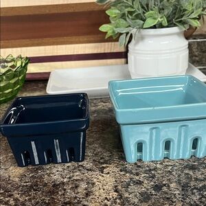 Ceramic Berry Baskets - Blue and Teal